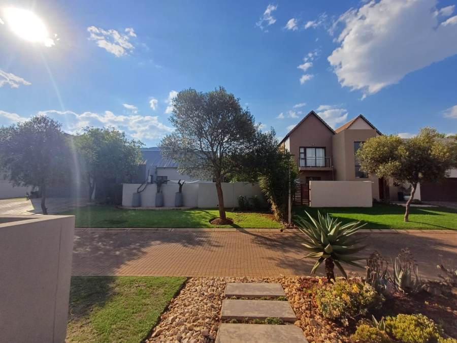 4 Bedroom Property for Sale in Leloko Lifestyle Estate North West